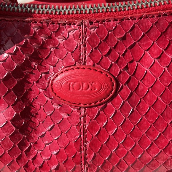 Authentic Vintage TOD’S ‘Candy Sera’ Mini Bag ~ in Red Python - Picture 5 of 15